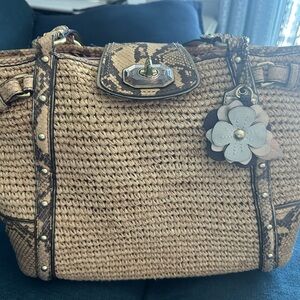 Stylish Tan Woven Handbag
